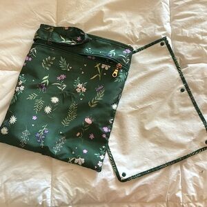 GUC Sarah Wells Pumparoo with staging mat